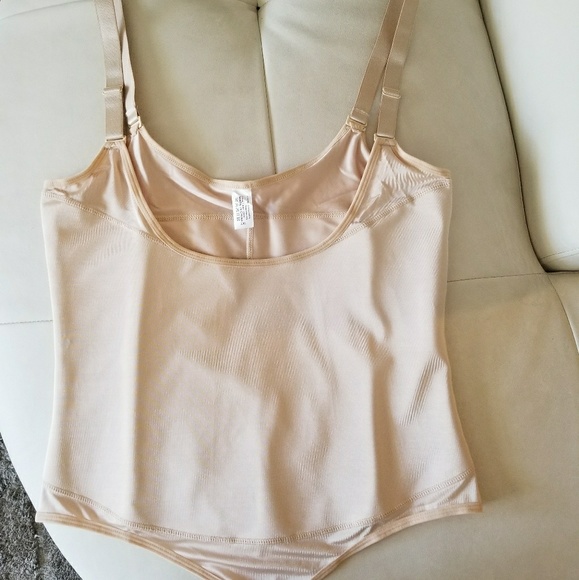 Women's Seamless Firm Control Shapewear - Picture 5 of 6